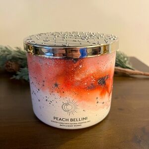 Bath and Body Works 3-wick candle - Peach Bellini - never used